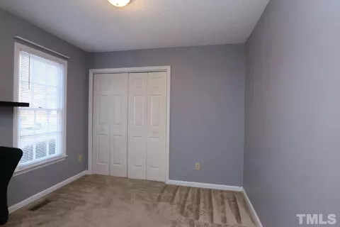 504 Chadbourne Dr, Durham, NC 27703 photo 18