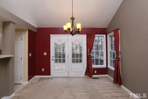 504 Chadbourne Dr, Durham, NC 27703 photo 12