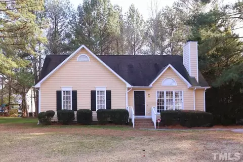 504 Chadbourne Dr, Durham, NC 27703 photo 1