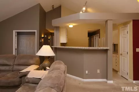 504 Chadbourne Dr, Durham, NC 27703 photo 13
