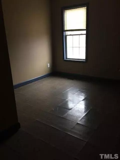 407 W F St, Erwin, NC 28339 photo 3
