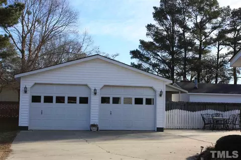 234 Oliver St, Pine Level, NC 27568 photo 23