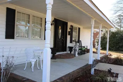 234 Oliver St, Pine Level, NC 27568 photo 3