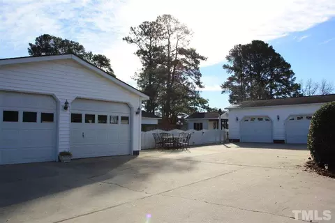 234 Oliver St, Pine Level, NC 27568 photo 24