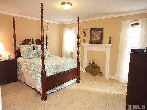 3818 Zenith Pl, Durham, NC 27705 photo 8