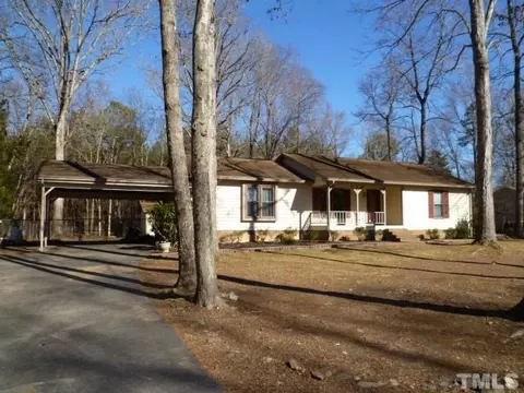 620 Wendy Way, Durham, NC 27712 photo 1