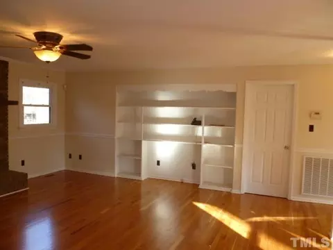 620 Wendy Way, Durham, NC 27712 photo 3
