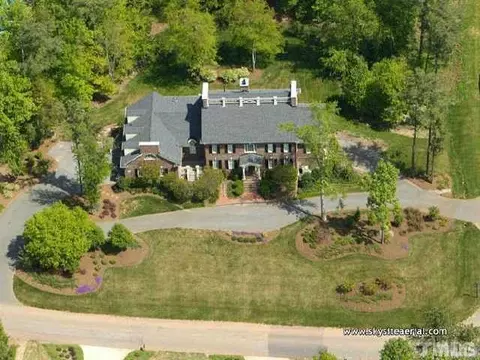 6561 Wakefalls Dr, Wake Forest, NC 27587 photo 1