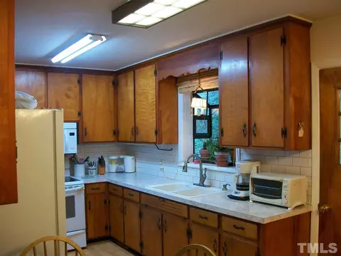 2805 E Geer St, Durham, NC 27704 photo 9