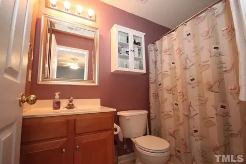 970 Cinnamon Dr, Durham, NC 27713 photo 11