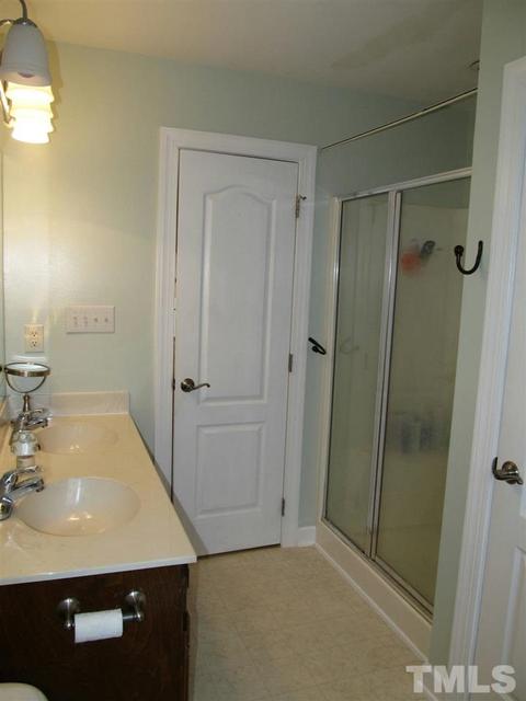 114 Crawdad Ct, Garner, NC 27529 photo 10