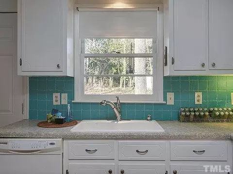 151 Smith Dr, Durham, NC 27712 photo 9