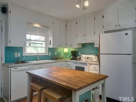 151 Smith Dr, Durham, NC 27712 photo 10