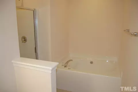 451 Panorama View Loop, Cary, NC 27519 photo 9