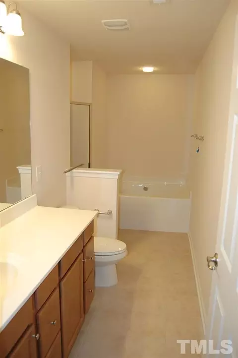 451 Panorama View Loop, Cary, NC 27519 photo 8