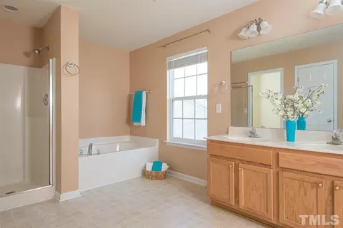5507 Bennington Park Dr, Durham, NC 27703 photo 15