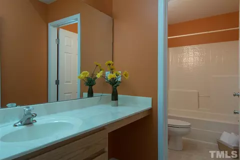 5507 Bennington Park Dr, Durham, NC 27703 photo 18