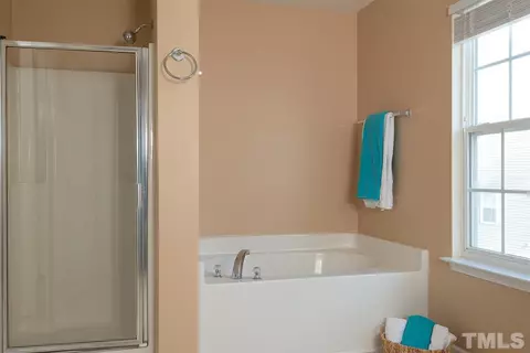 5507 Bennington Park Dr, Durham, NC 27703 photo 16