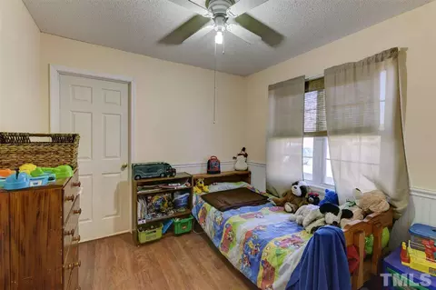 126 Christine Dr, Garner, NC 27529 photo 18