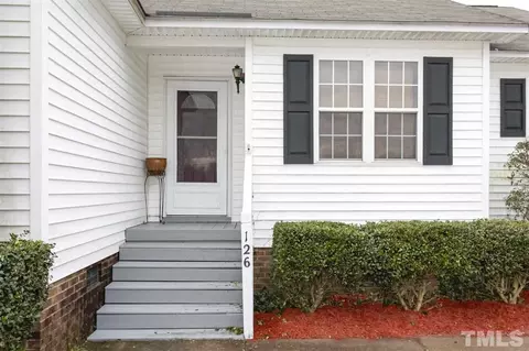 126 Christine Dr, Garner, NC 27529 photo 2