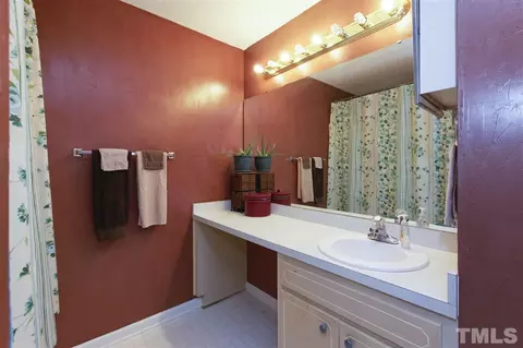 126 Christine Dr, Garner, NC 27529 photo 14