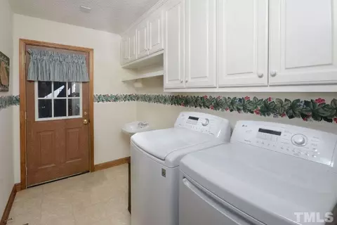 2544 Burton Rd, Durham, NC 27704 photo 14