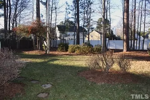 324 Kimloch Dr, Garner, NC 27529 photo 18