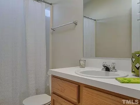 7 Kimbrough Ct, Durham, NC 27703 photo 16