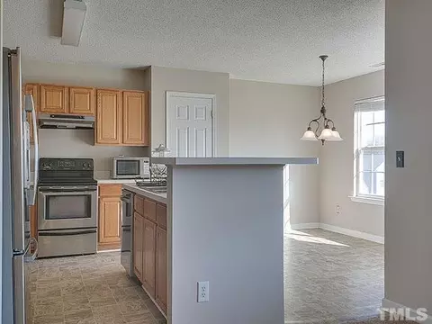 7 Kimbrough Ct, Durham, NC 27703 photo 4