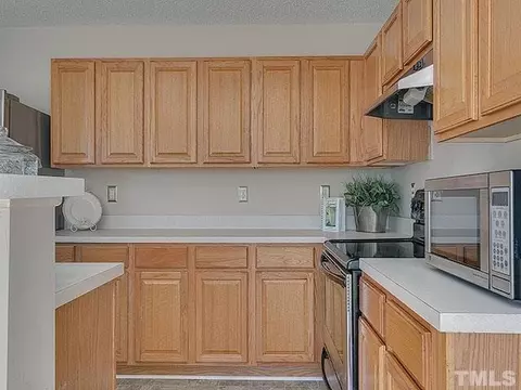7 Kimbrough Ct, Durham, NC 27703 photo 12