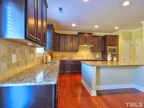 6541 Sunset Manor Dr, Wake Forest, NC 27587 photo 2
