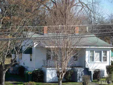 304 E Front St, Clayton, NC 27520 photo 2