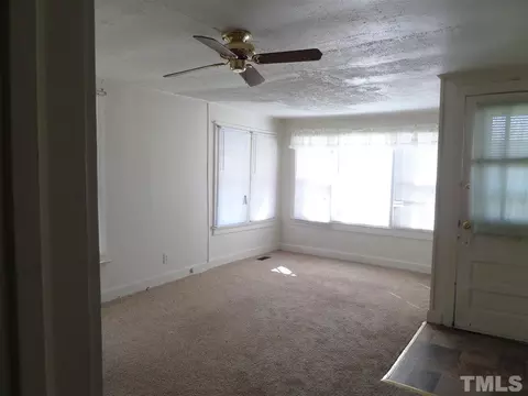 304 E Front St, Clayton, NC 27520 photo 6