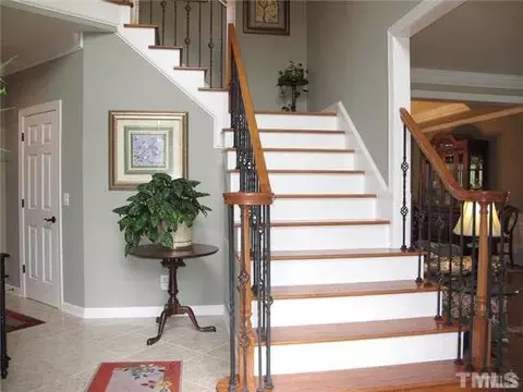 2017 Hawkins St, Durham, NC 27703 photo 2