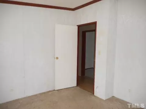 110 Westside Dr, Benson, NC 27504 photo 8