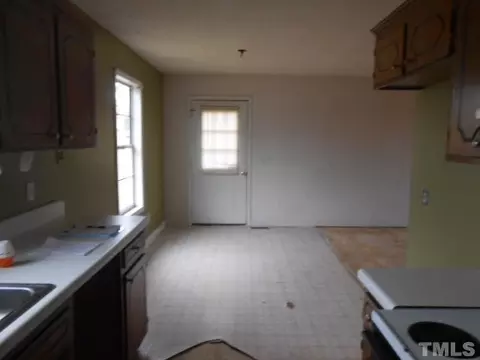 172 Smith Dr, Angier, NC 27501 photo 8