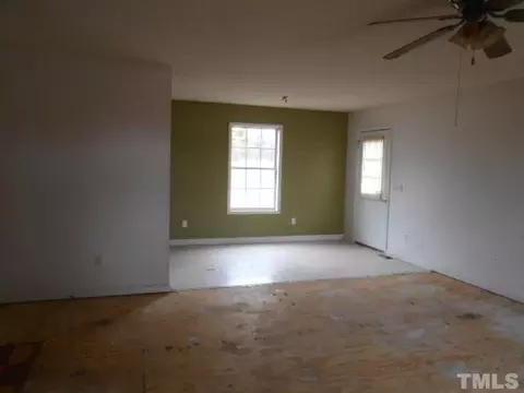 172 Smith Dr, Angier, NC 27501 photo 5