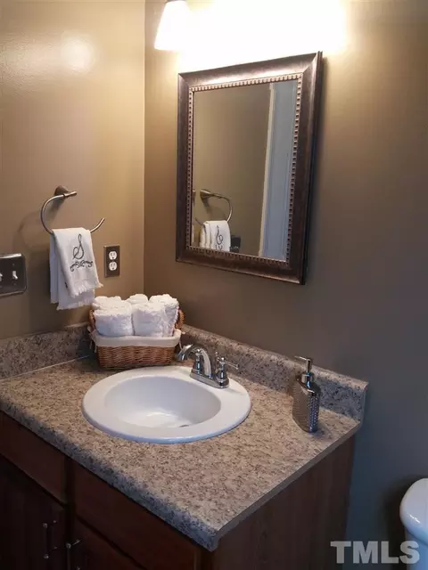 2 Fircrest Ct, Durham, NC 27703 photo 12
