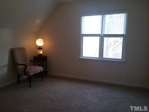 2 Fircrest Ct, Durham, NC 27703 photo 4