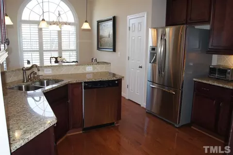 3 Antioch Ct, Durham, NC 27703 photo 10