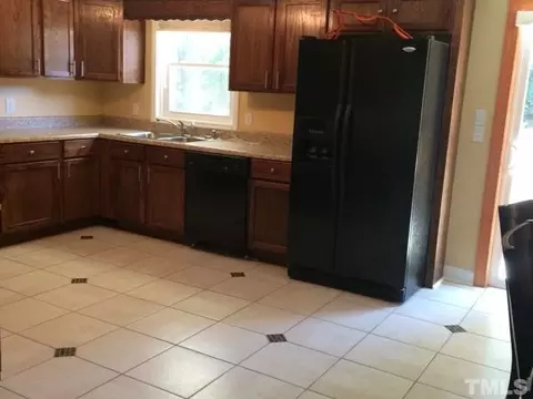 809 Lynn Rd, Durham, NC 27703 photo 4
