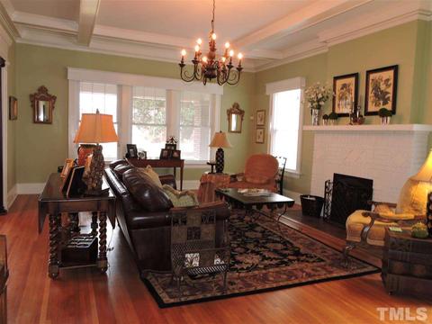 237 N Main St, Roxboro, NC 27573 photo 4