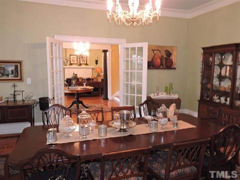 237 N Main St, Roxboro, NC 27573 photo 5