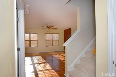 3 Linkside Ct, Durham, NC 27703 photo 7