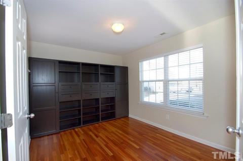 3 Linkside Ct, Durham, NC 27703 photo 5