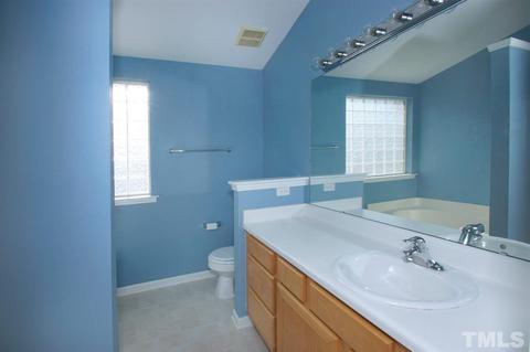 3 Linkside Ct, Durham, NC 27703 photo 16