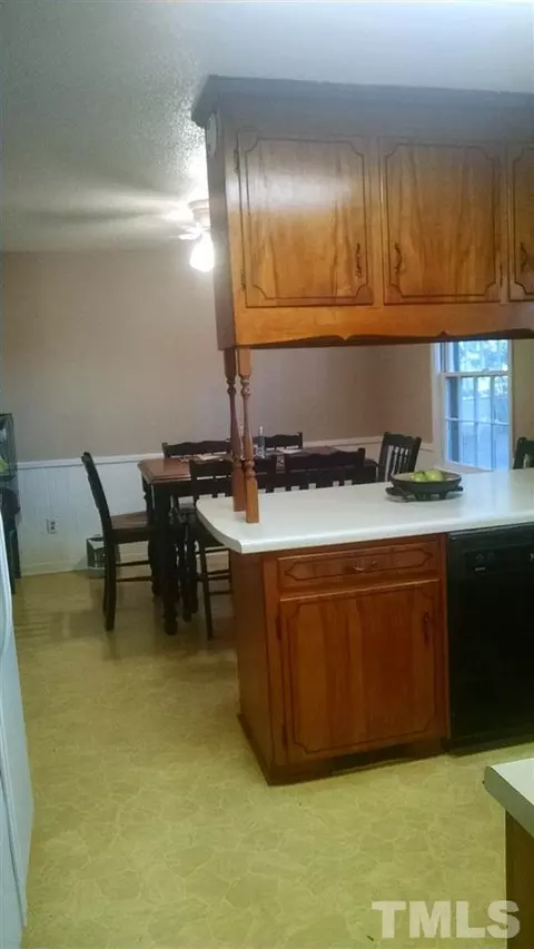 107 Basin St, Dunn, NC 28334 photo 10