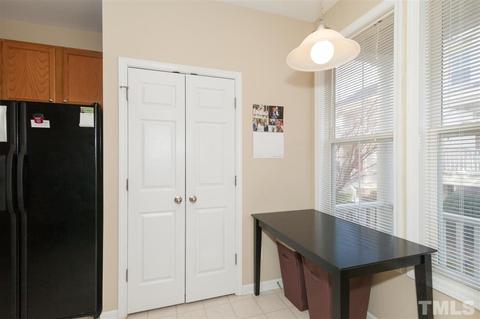 513 Village Loop Dr, Apex, NC 27502 photo 5