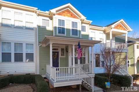 513 Village Loop Dr, Apex, NC 27502 photo 1