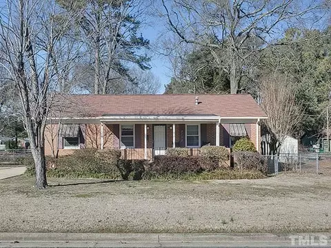 2732 Ellen St, Durham, NC 27705 photo 2